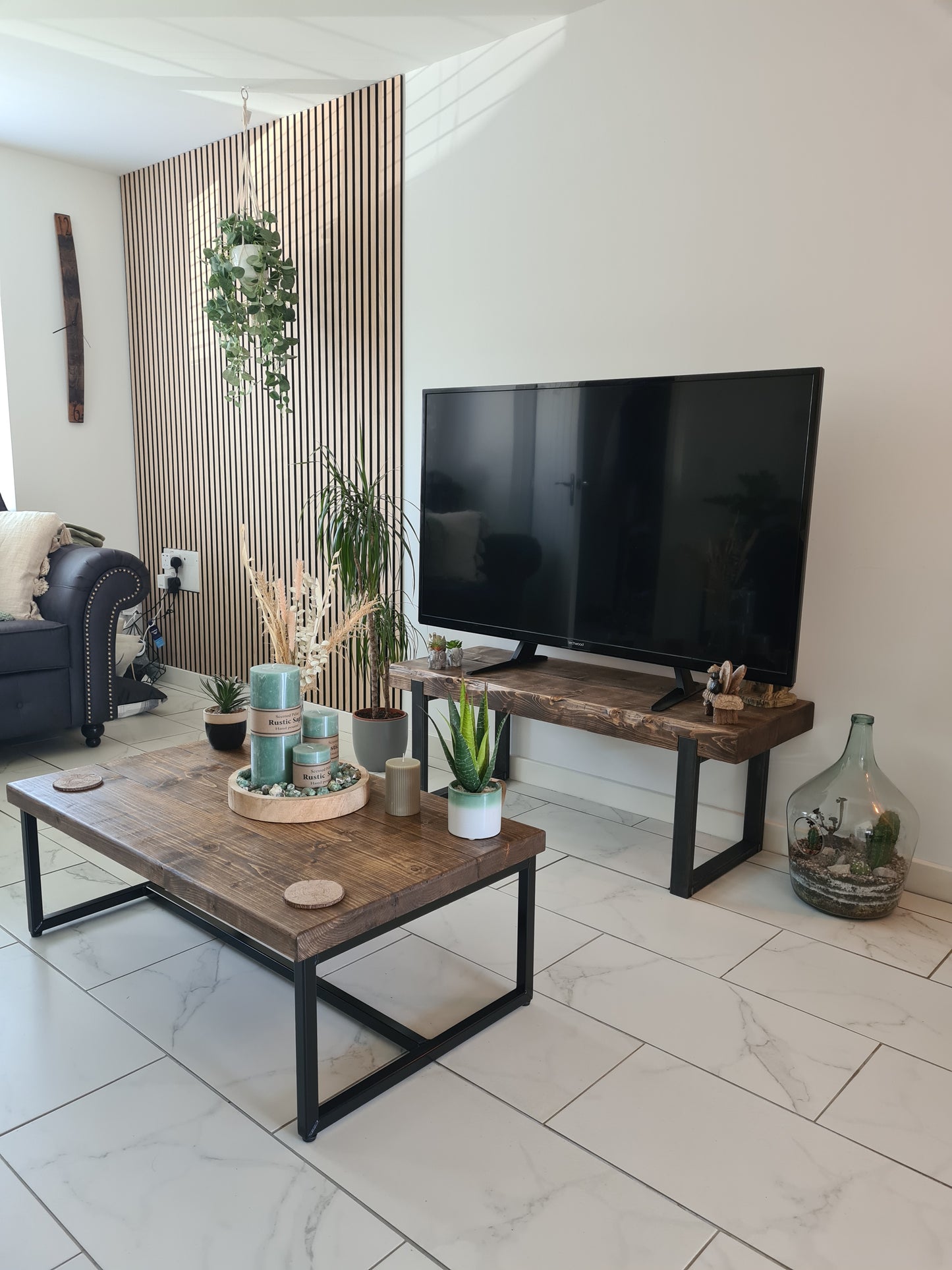 Coffee table/end table/rustic/industrial